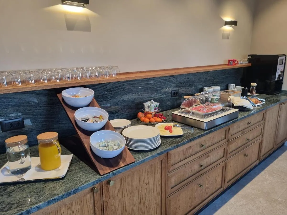 Hotel Hisa Ancka, Sencur - 3 Min To The Airport